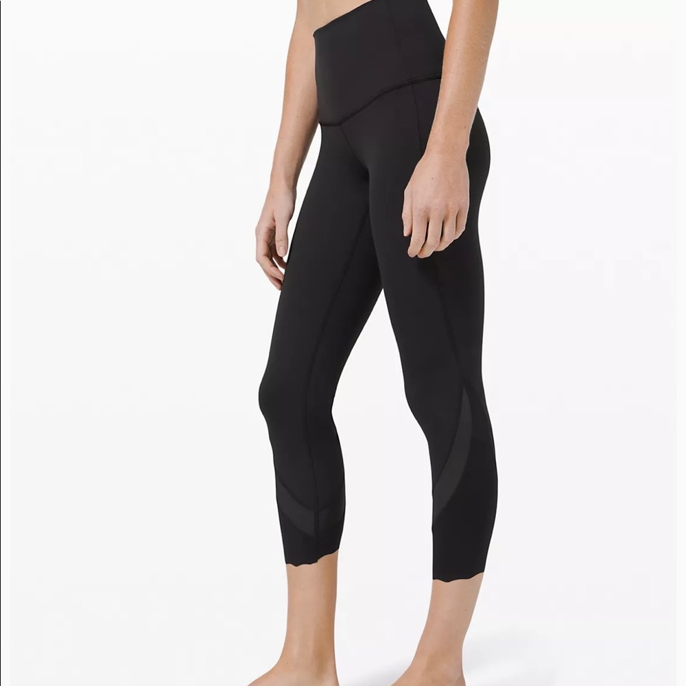 Wunder Under high rise crop 23”